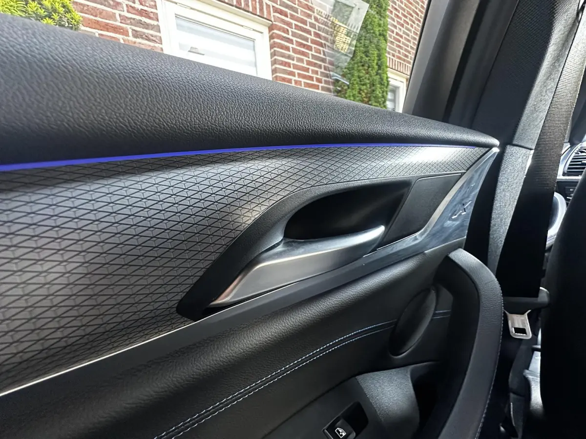 xDrive20i Org NL 1ste eigenaar M Sport