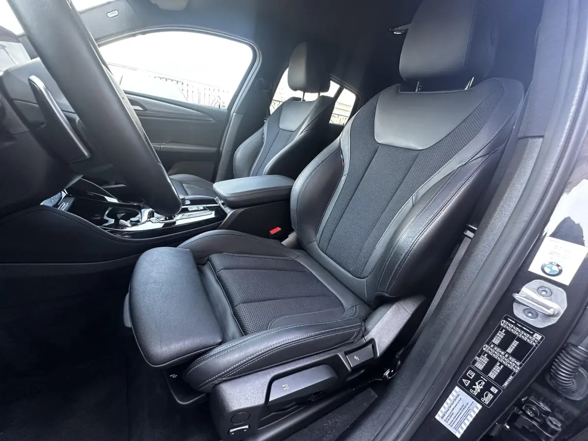 xDrive20i Org NL 1ste eigenaar M Sport