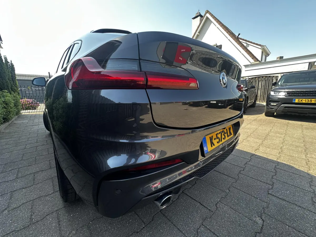 xDrive20i Org NL 1ste eigenaar M Sport