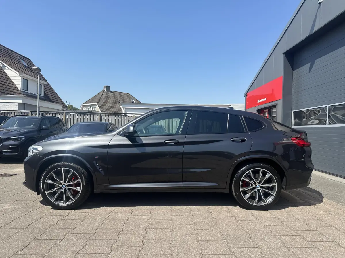 xDrive20i Org NL 1ste eigenaar M Sport