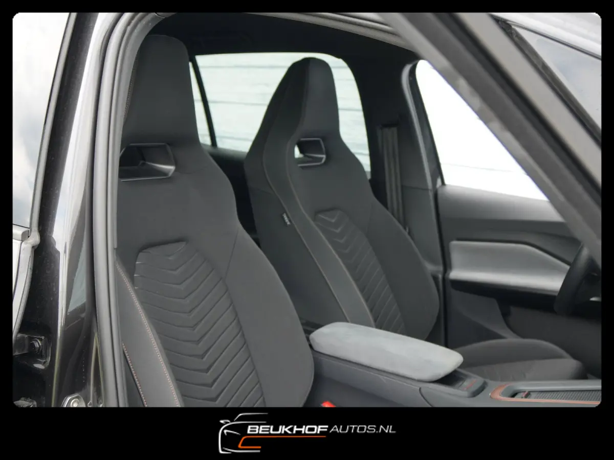 Business One 62 kWh Carplay 20'' Velgen Soh92%