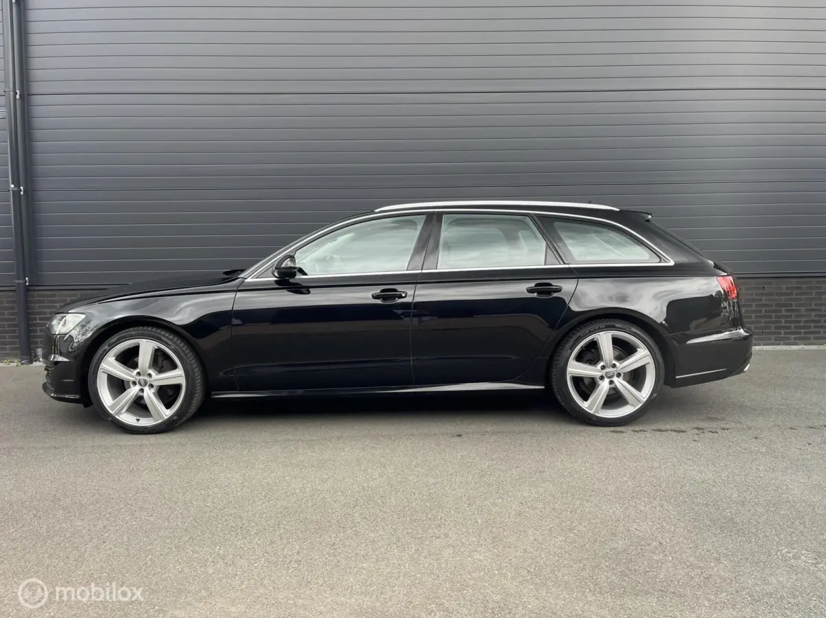 1.8 TFSI ultra Sport Edition CARPLAY*CLIMA*HAAK*CRUISE*CAMERA*PDC