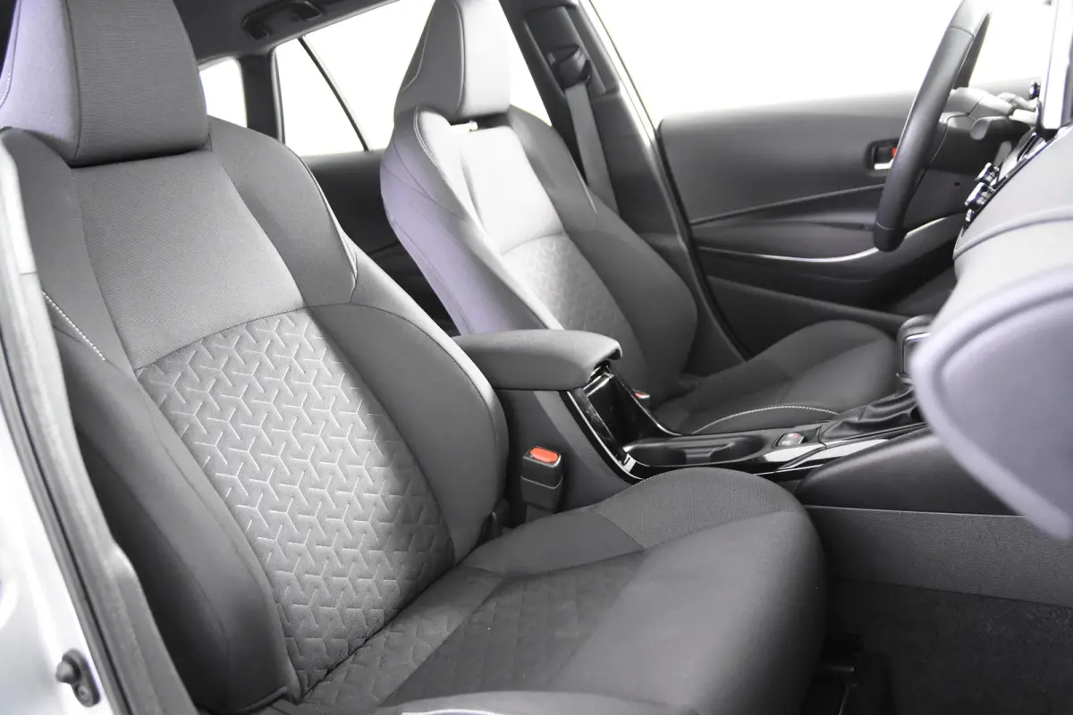 1.8 Hybrid Dynamic *1ste Eigenaar*Navigatie*Stoelverwarming*