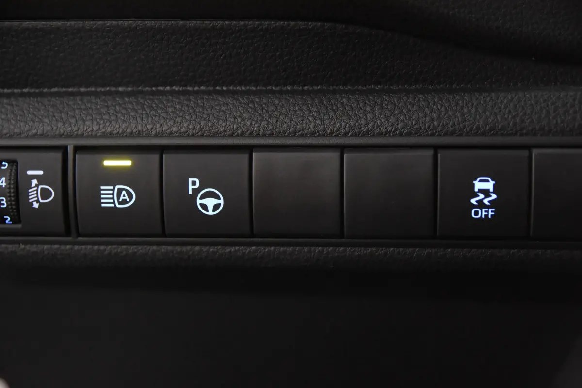 1.8 Hybrid Dynamic *1ste Eigenaar*Navigatie*Stoelverwarming*