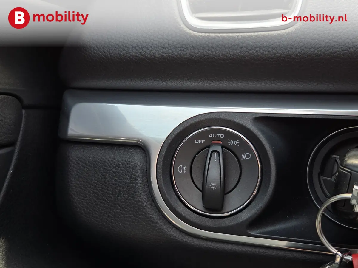 981 2.7 6-Cilinder Leer Stoelverwaming/Ventilatie | Navigatie | Cruise Control | Xenon | Climate Control