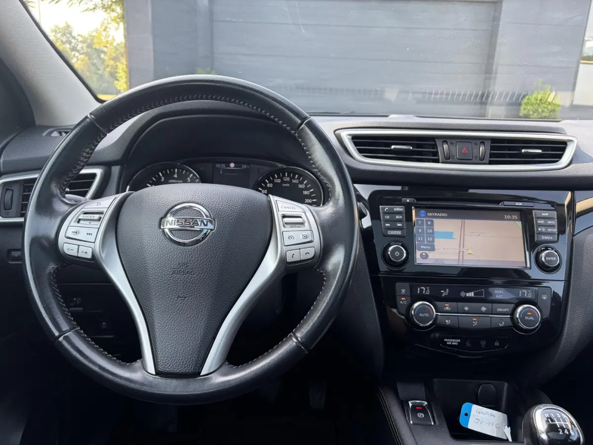 1.2 N-Connecta ✓360° Camera✓Pano✓Trekhaak✓Navi✓Clima✓Cruise✓Pdc V+A✓Lm velgen✓6 Bak✓Dakrails✓N.A.P✓115pk✓Apk tot 11-2027