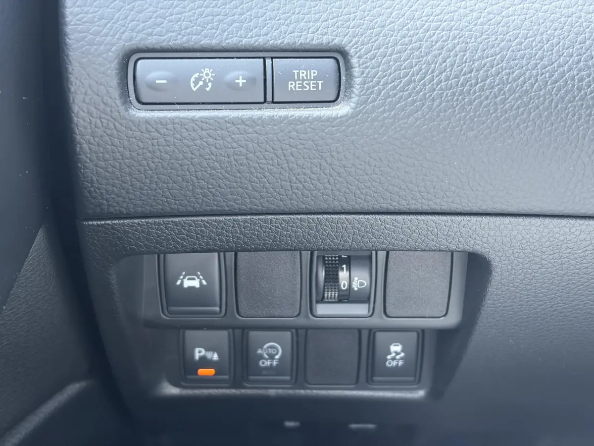 1.2 N-Connecta ✓360° Camera✓Pano✓Trekhaak✓Navi✓Clima✓Cruise✓Pdc V+A✓Lm velgen✓6 Bak✓Dakrails✓N.A.P✓115pk✓Apk tot 11-2027