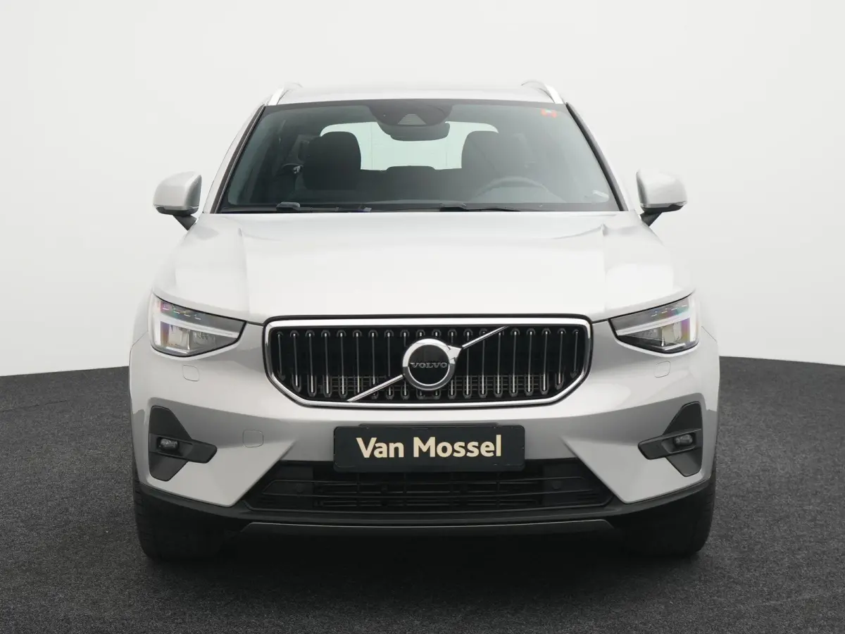 1.5 T5 plus Bright AUTOMAAT | HARMAN KARDON | CAMERA | CRUISE | CLIMA | STOEL & STUURVERWARMING | DAB | NAVIGATIE | APPLE CARPLAY | 12 MAANDEN BOVAG GARANTIE |