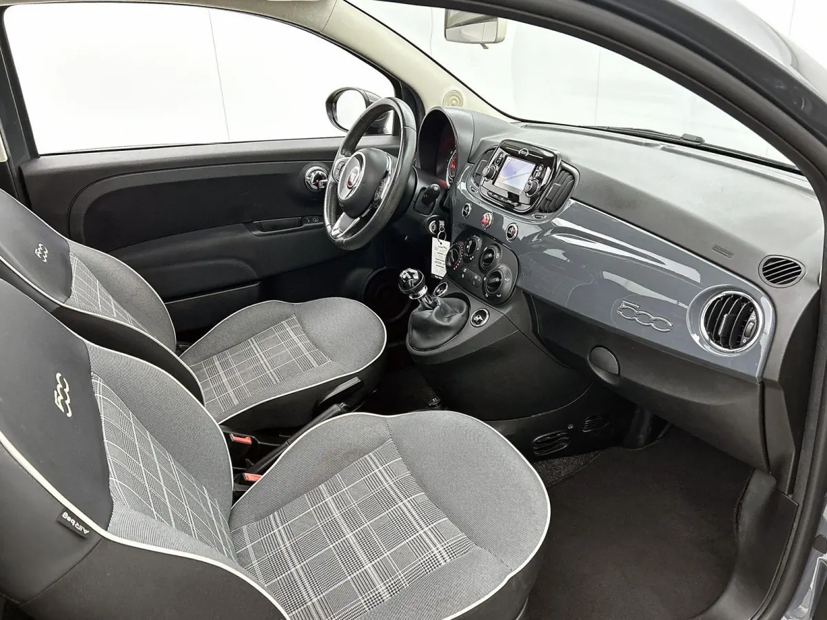 1.2 Lounge | Airconditioning | Panoramadak | Bluetooth | Lichtmetalen Velgen |
