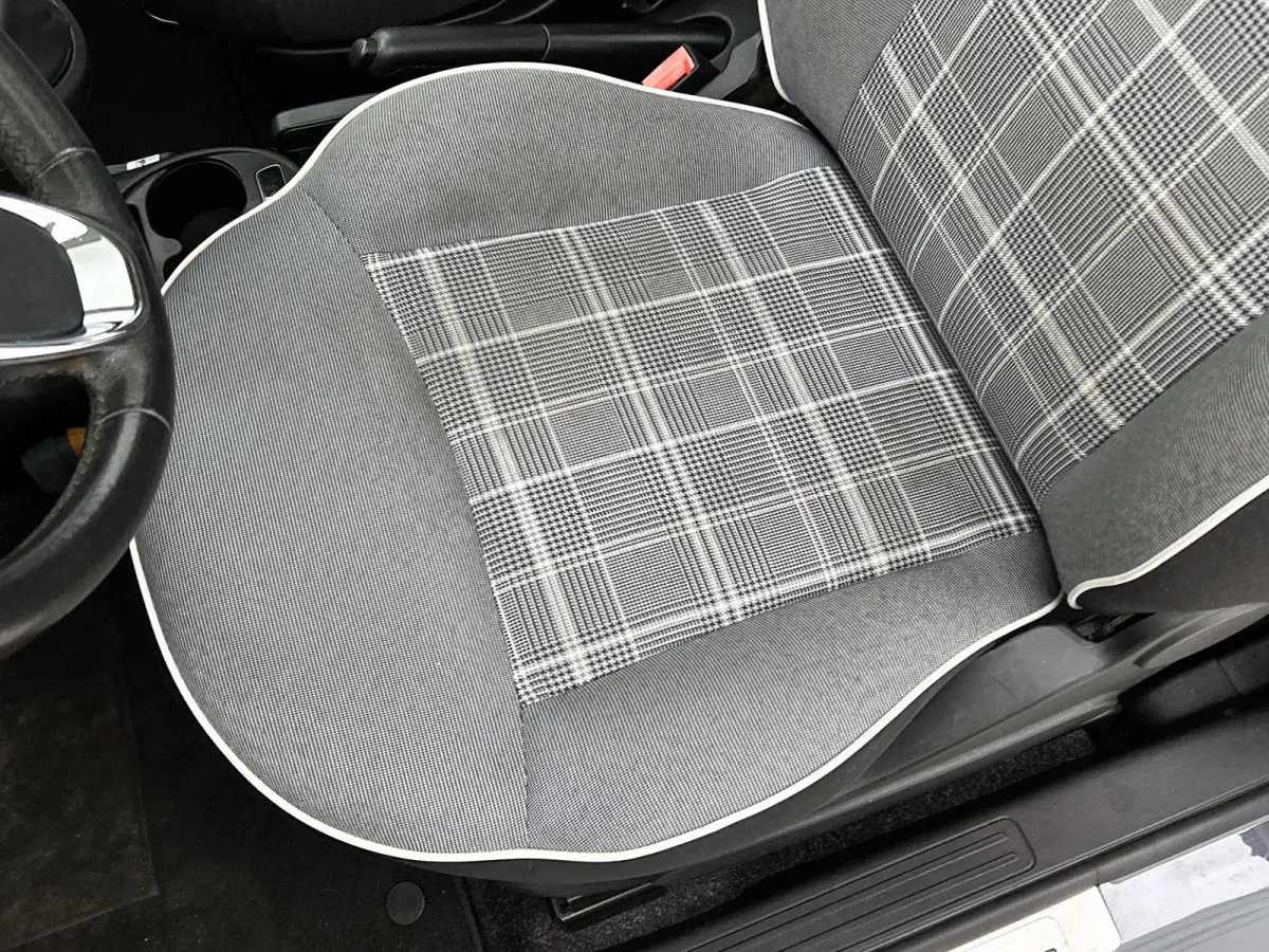1.2 Lounge | Airconditioning | Panoramadak | Bluetooth | Lichtmetalen Velgen |