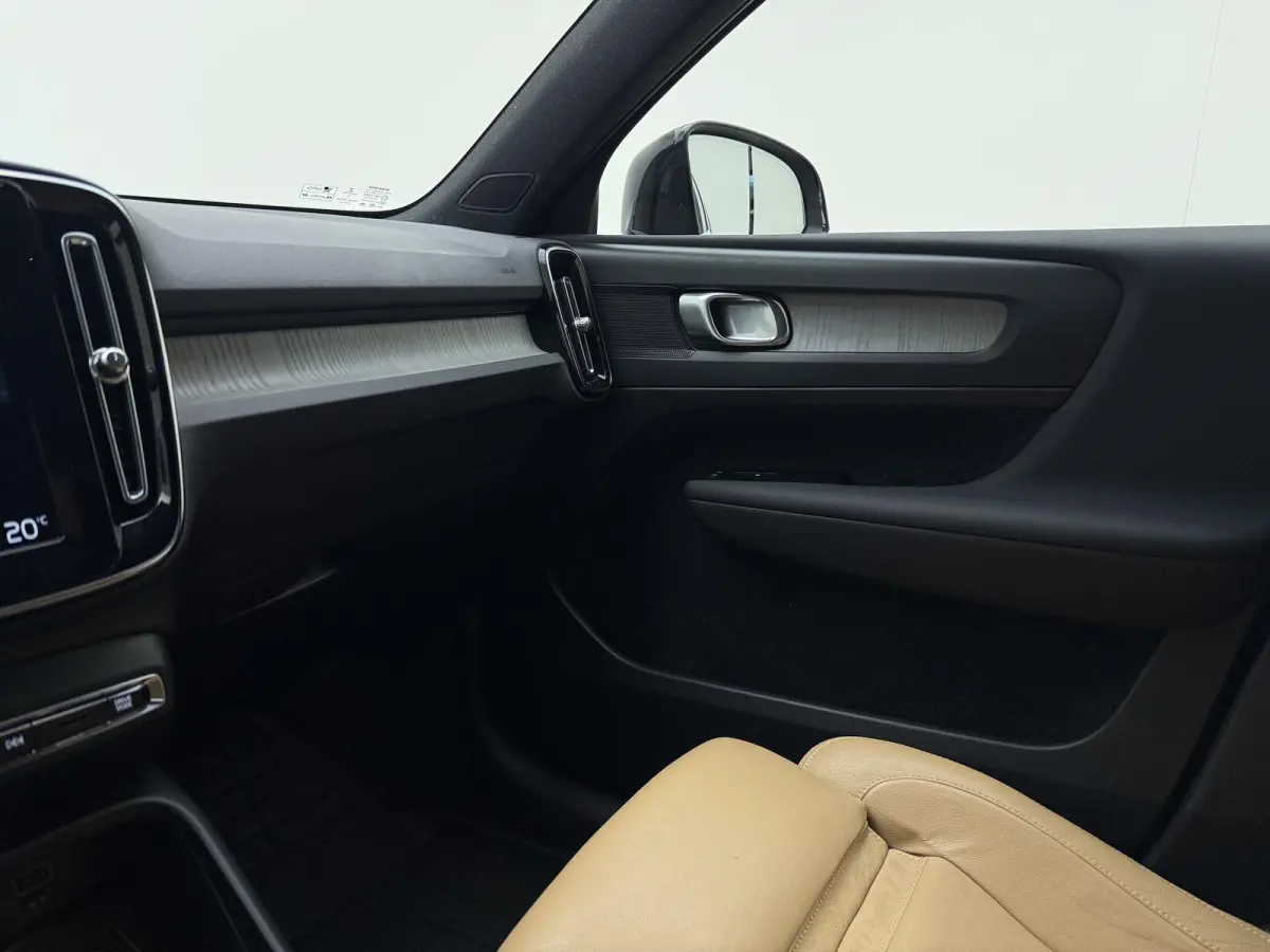 1.5 T4 Inscription | Apple Carplay / Android Auto | Climate Control | Lichtmetalen Velgen |