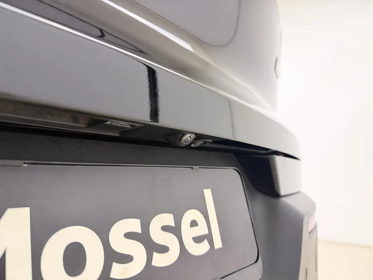 1.5 T4 Inscription | Apple Carplay / Android Auto | Climate Control | Lichtmetalen Velgen |