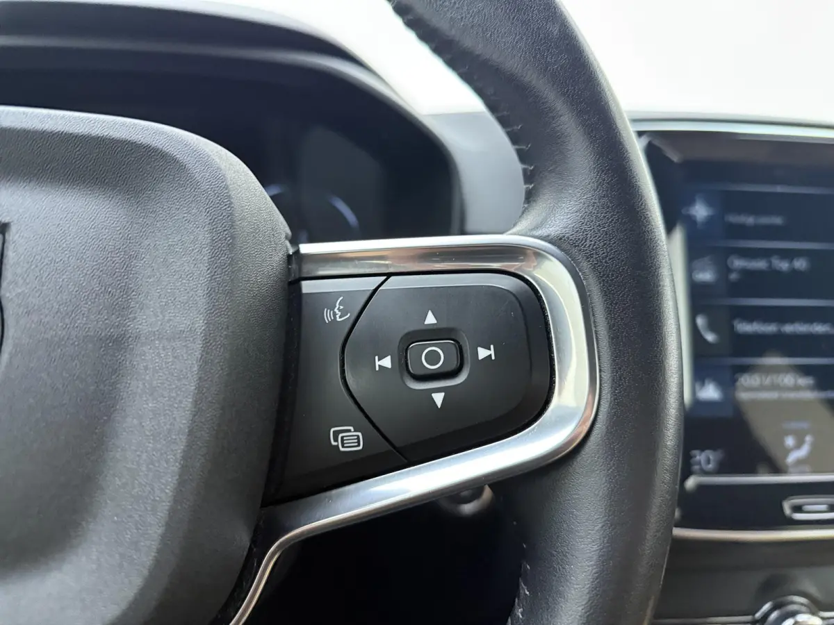 1.5 T4 Inscription | Apple Carplay / Android Auto | Climate Control | Lichtmetalen Velgen |