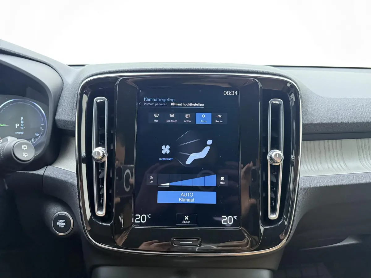 1.5 T4 Inscription | Apple Carplay / Android Auto | Climate Control | Lichtmetalen Velgen |