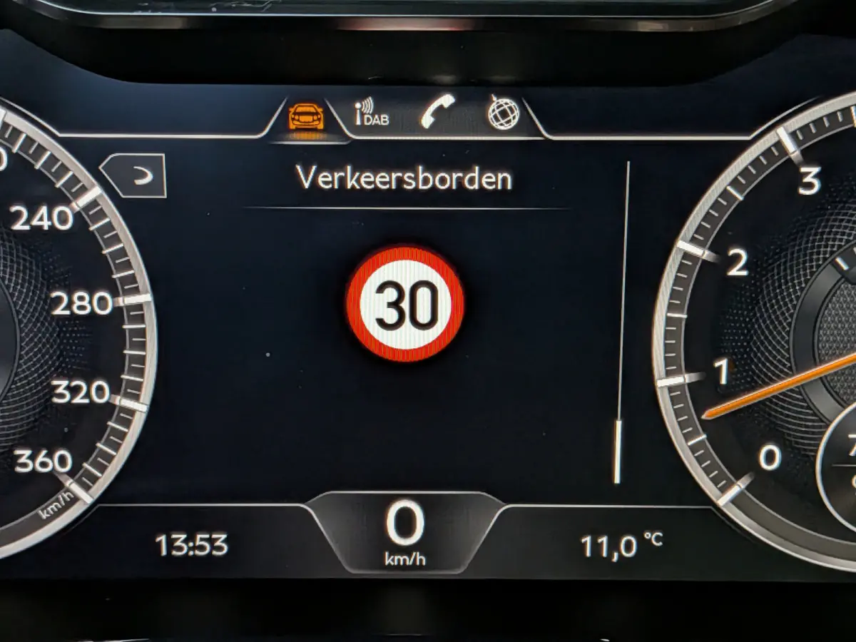 6.0 W12 Automaat Airco, Cruise Control, Navigatie,