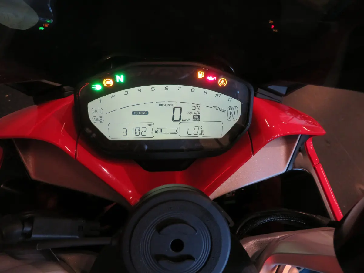 939 S ABS AKRA HISTORIE