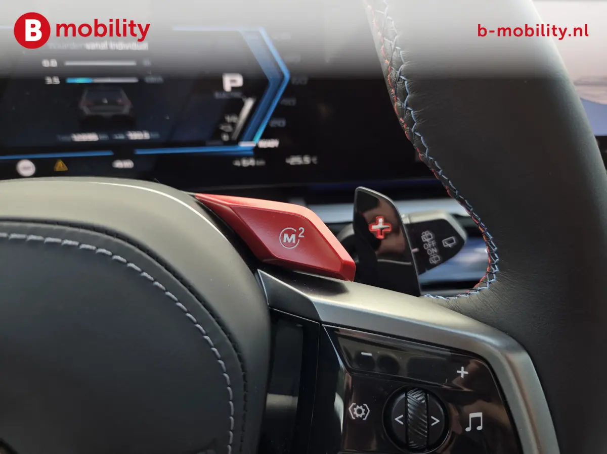 M5 M-Drivers Package Origineel NL Panoramadak Trekhaak | Bowers&Wilkins | Stoelverwarming/Ventilatie | Head-Up | Adaptieve LED Koplampen