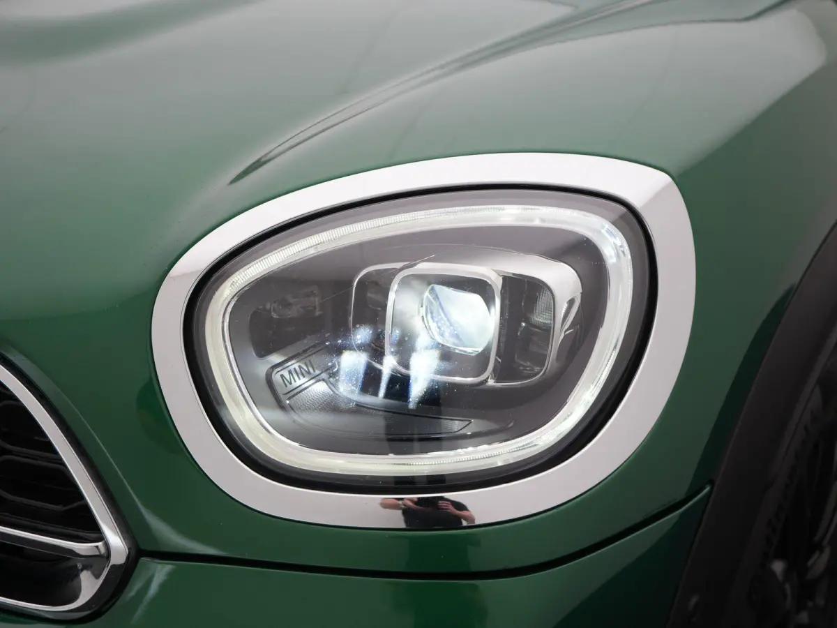 1.5 Cooper ALL4 Chili | PANORAMADAK | STOELVERWARMING | LEDER | NAVIGATIE | CAMERA