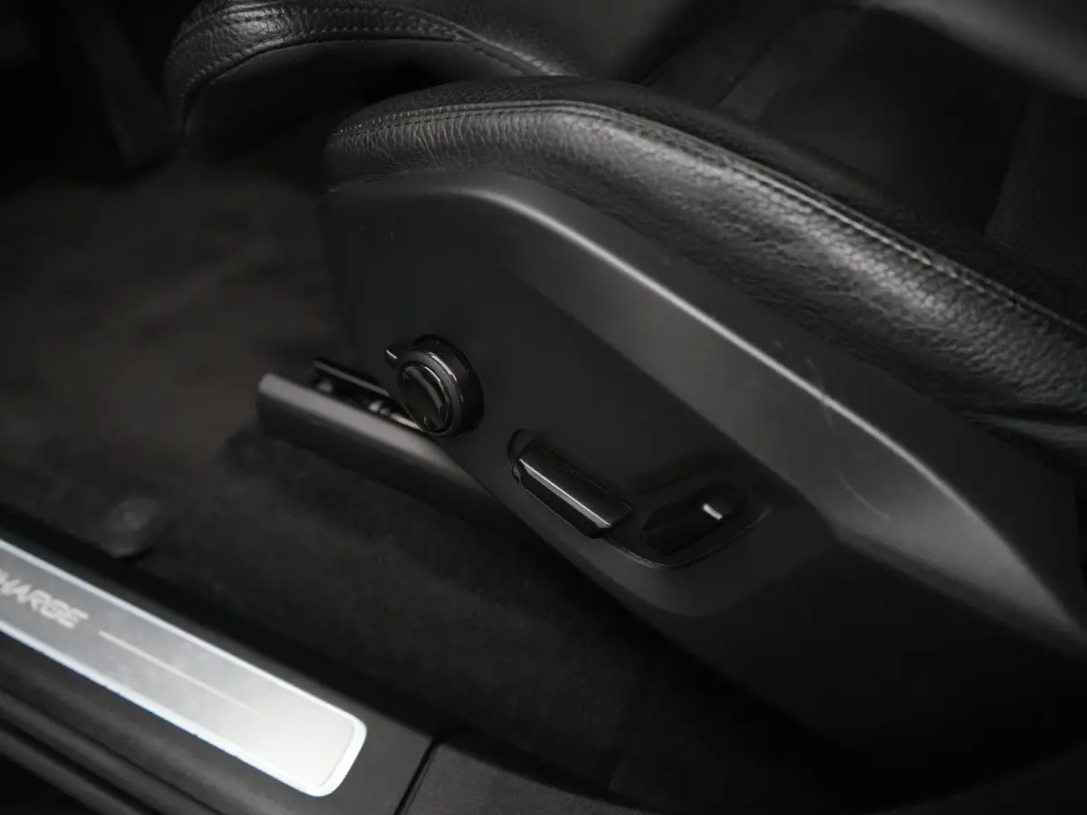 T8 Recharge AWD Longe Range Inscription | Long Range | 360° Camera | Harman/Kardon | Panoramadak | Trekhaak | Full LED | Adaptive Cruise | BLIS