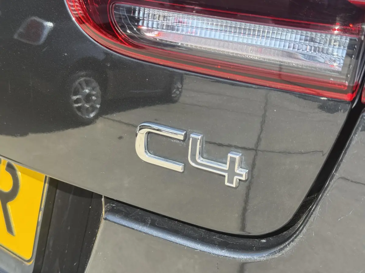 1.2 PureTech Origins 2e Eigenaar|Navi|D-riem vv in 2025|Clima|Carplay|Cruise|Nieuwe APK bij Aflevering