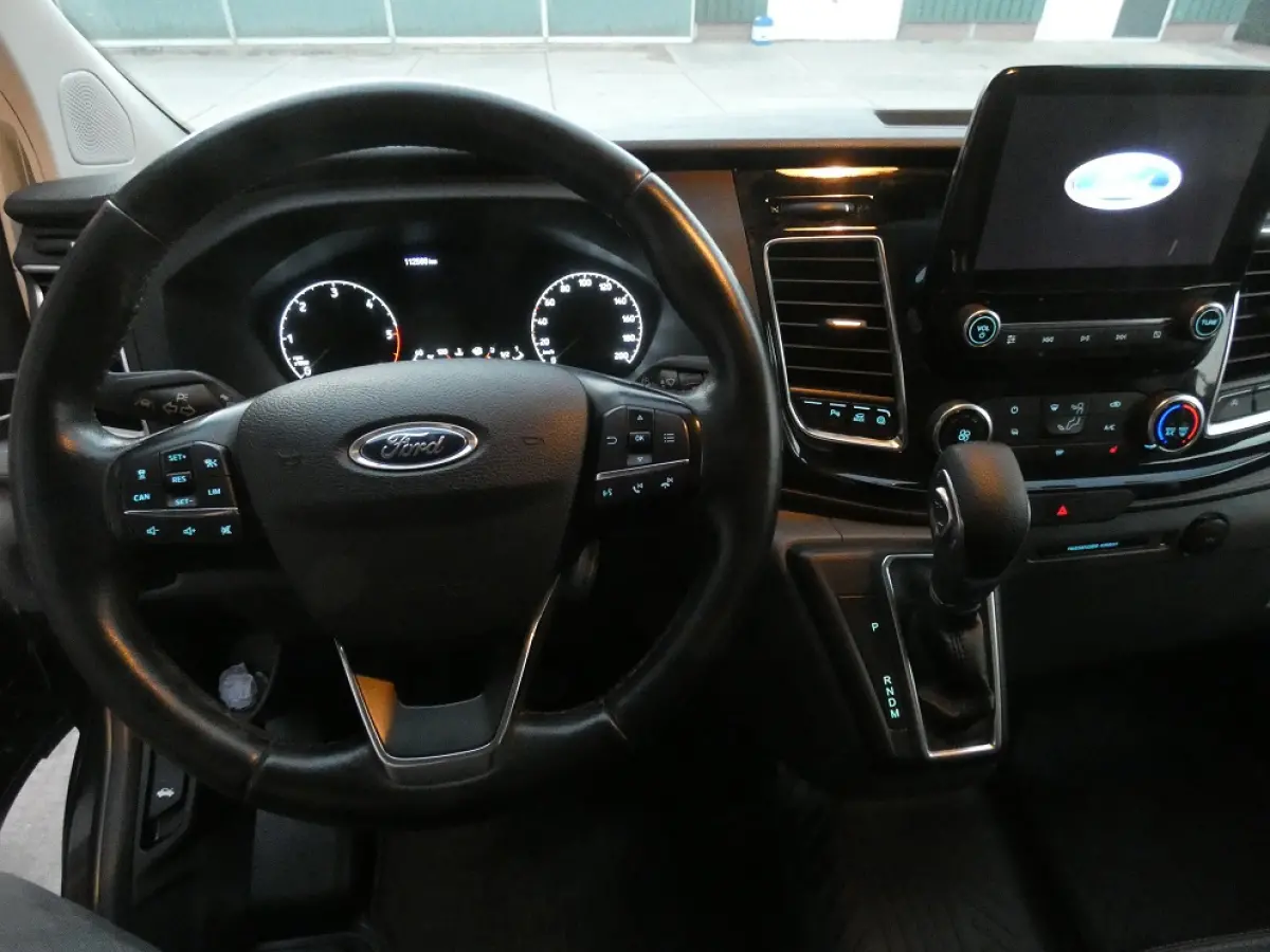 320 2.0 TDCI L2H1*Sport*leder* navi/cam*