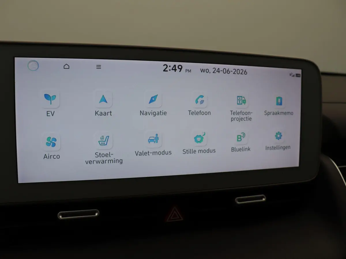 Connect+ 77.4 kWh | Warmtepomp | Stoel en Stuurwielverwarming | 507km WLTP | Achteruitrijcamera | SOH 96,4% |