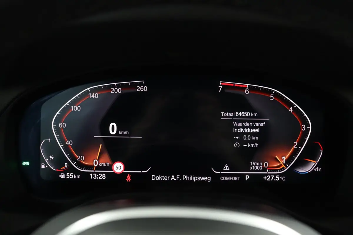 xDrive20i High Executive Edition M-Sportpakket | Panorama dak | Lederen bekleding | Driving Assistant Plus | Harman/Kardon