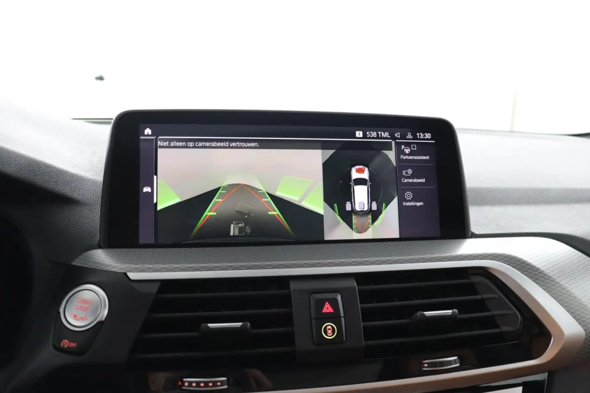 xDrive20i High Executive Edition M-Sportpakket | Panorama dak | Lederen bekleding | Driving Assistant Plus | Harman/Kardon