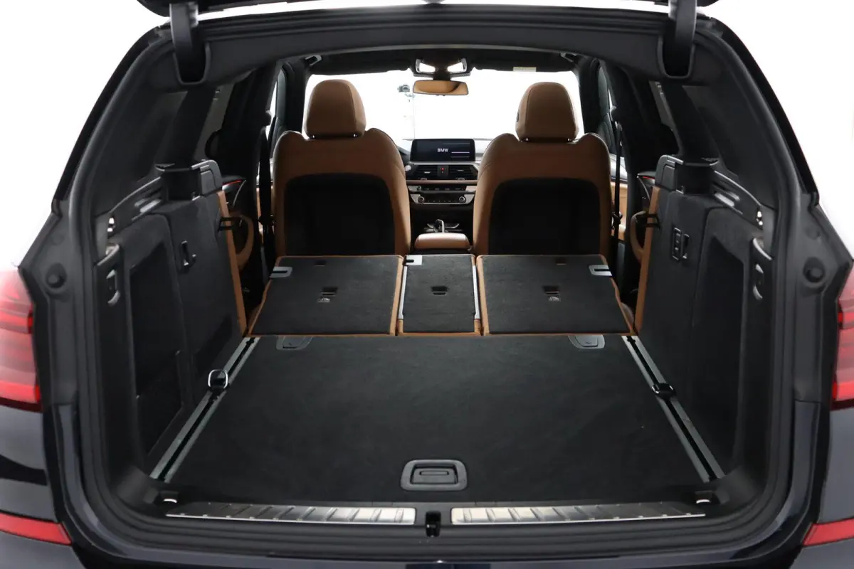 xDrive20i High Executive Edition M-Sportpakket | Panorama dak | Lederen bekleding | Driving Assistant Plus | Harman/Kardon