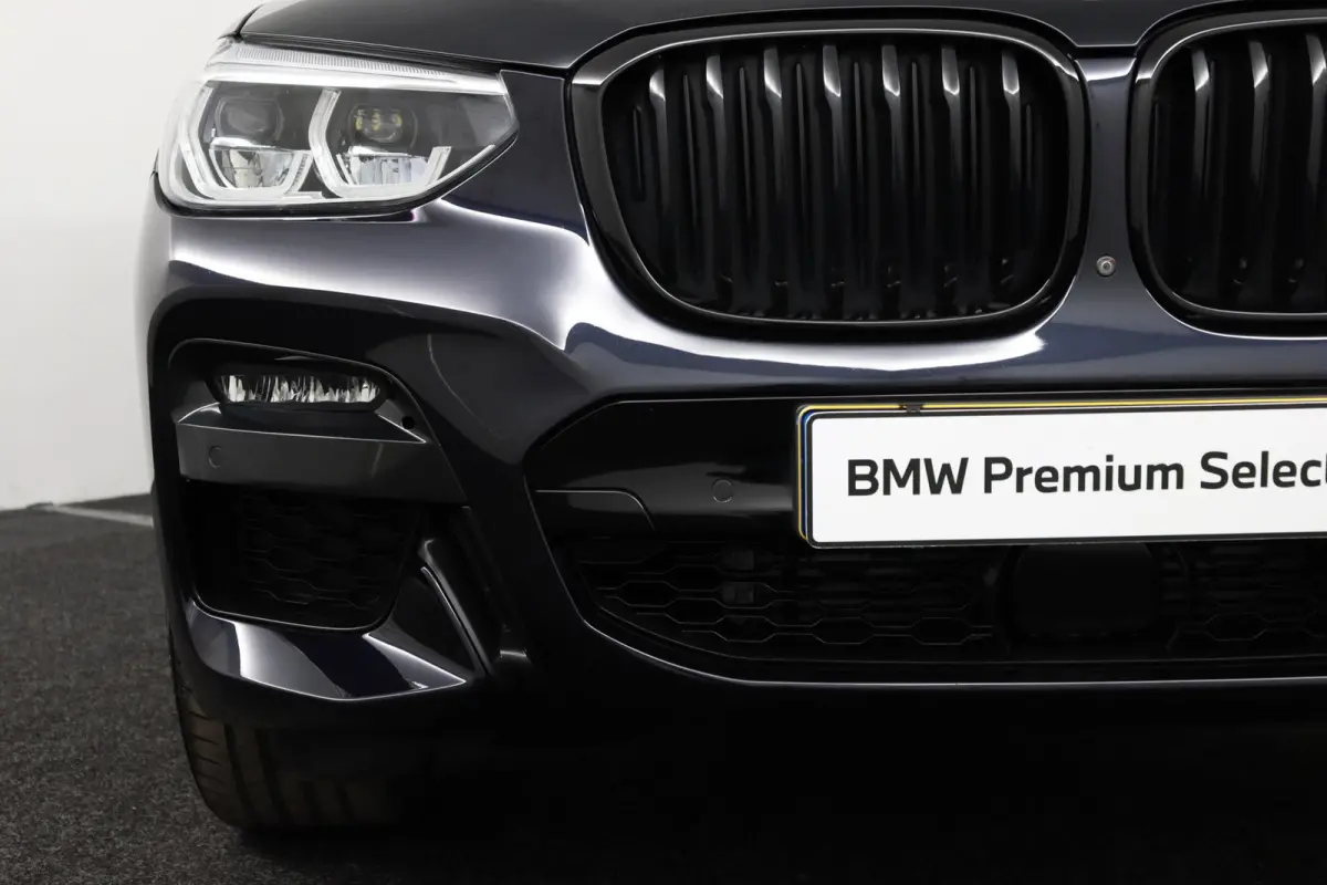 xDrive20i High Executive Edition M-Sportpakket | Panorama dak | Lederen bekleding | Driving Assistant Plus | Harman/Kardon