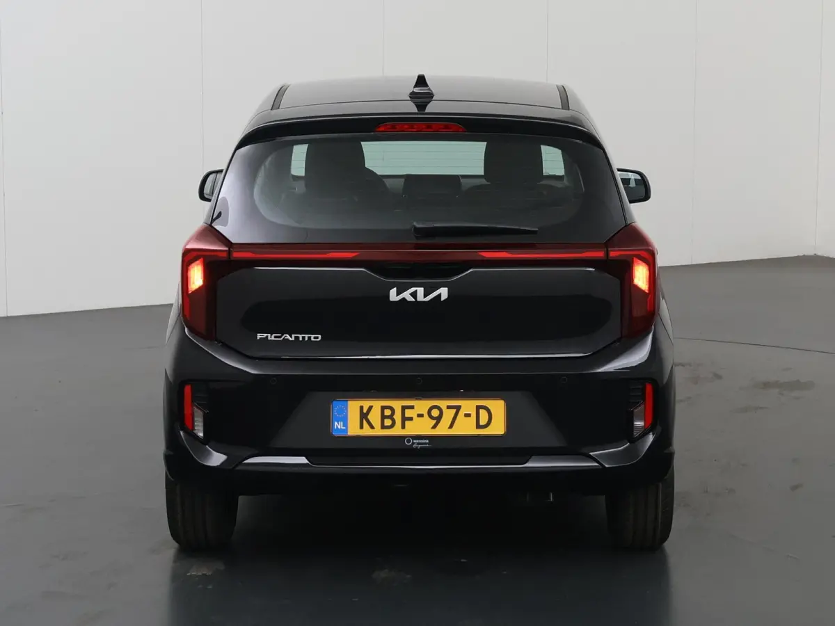 1.0 GDi DynamicLine AMT | Airconditioning | Cruise control | Navigatie | Rijstrookvolgassistentie | Achteruitrijcamera |