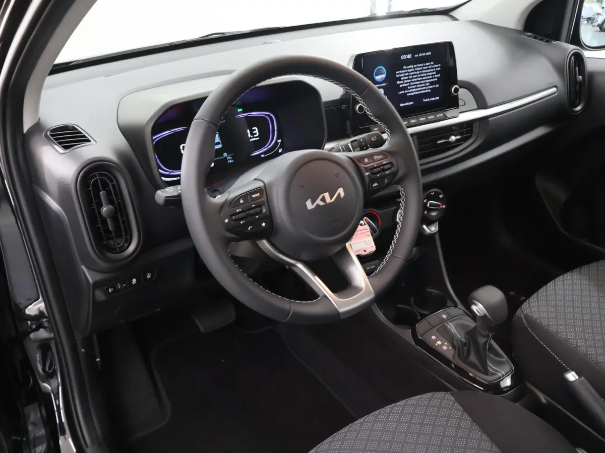 1.0 GDi DynamicLine AMT | Airconditioning | Cruise control | Navigatie | Rijstrookvolgassistentie | Achteruitrijcamera |