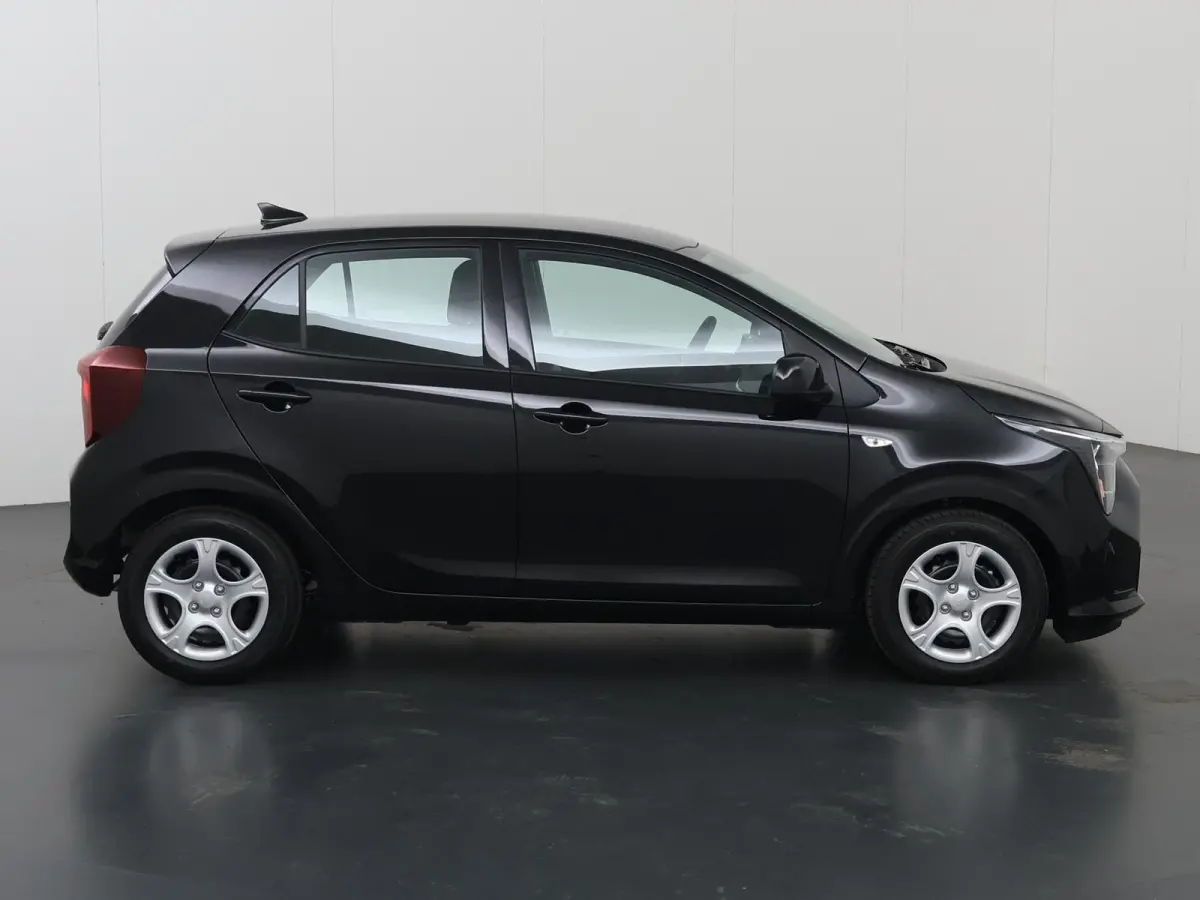 1.0 GDi DynamicLine AMT | Airconditioning | Cruise control | Navigatie | Rijstrookvolgassistentie | Achteruitrijcamera |