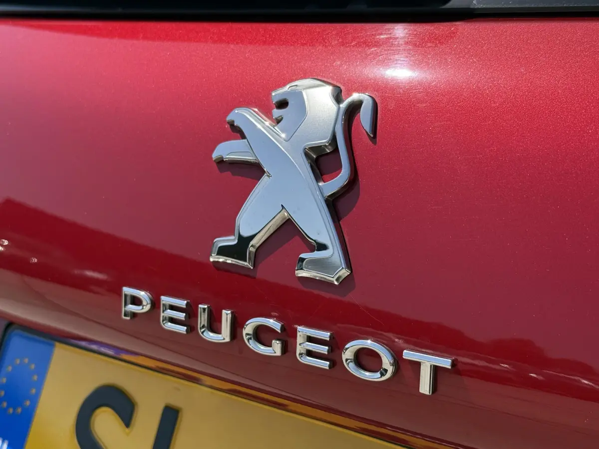 1.2 PureTech Blue Lion 2e Eigenaar|Navi|Airco|Carplay|Cruise|PDC|N.A.P|APK tot 04-2027