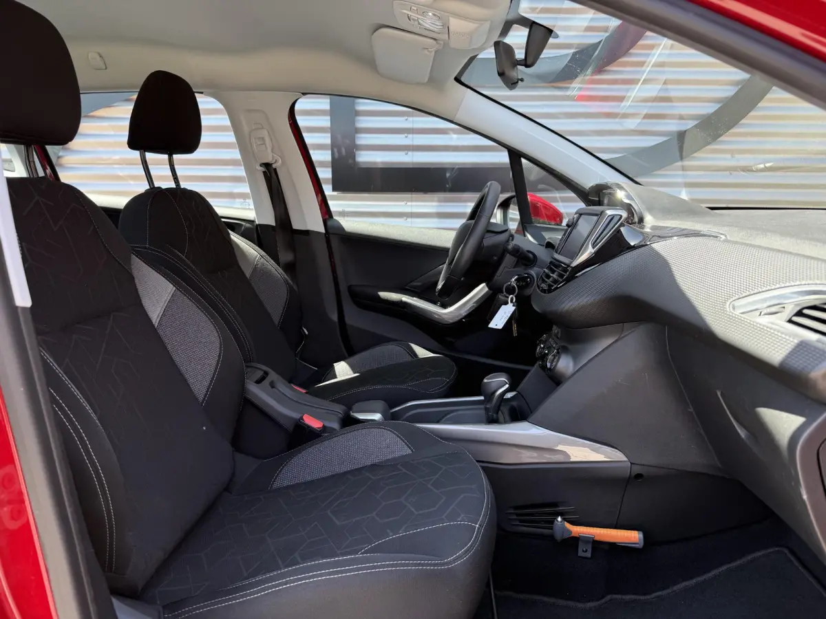 1.2 PureTech Blue Lion 2e Eigenaar|Navi|Airco|Carplay|Cruise|PDC|N.A.P|APK tot 04-2027