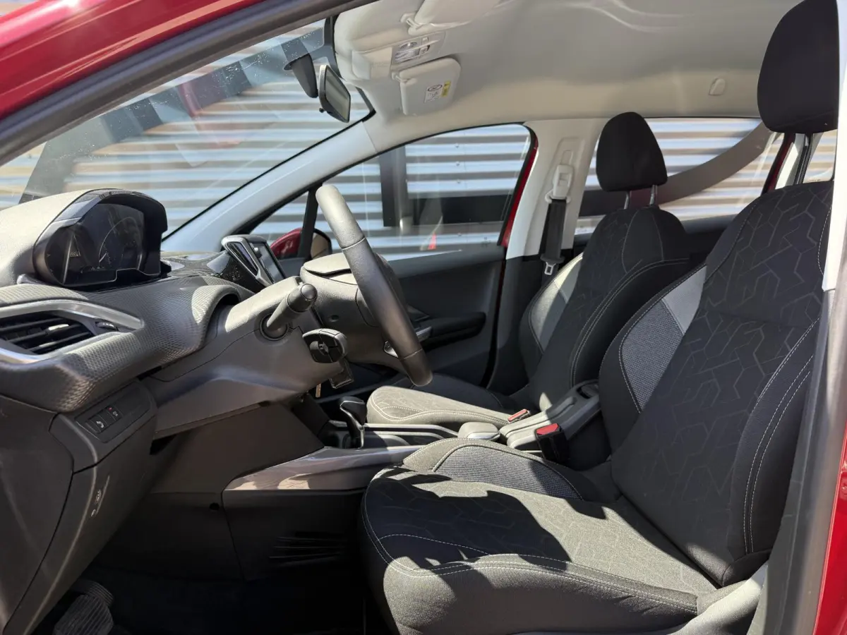 1.2 PureTech Blue Lion 2e Eigenaar|Navi|Airco|Carplay|Cruise|PDC|N.A.P|APK tot 04-2027