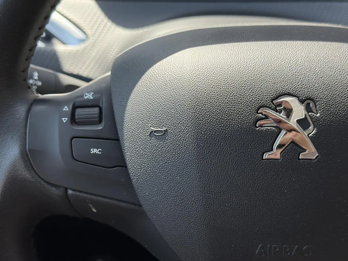 1.2 PureTech Blue Lion 2e Eigenaar|Navi|Airco|Carplay|Cruise|PDC|N.A.P|APK tot 04-2027