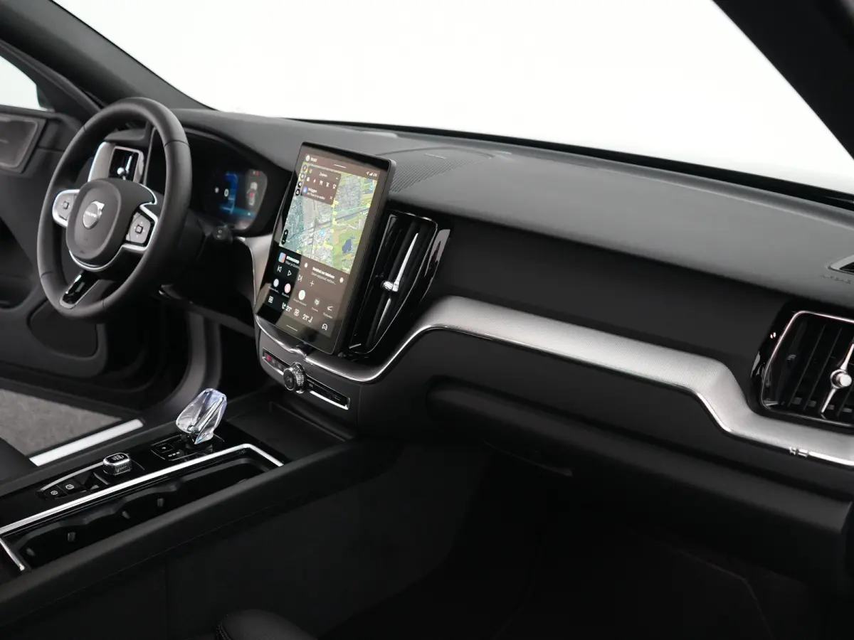 T6 Recharge Plus Black Edition | Head-Up | Nappa | Harman/Kardon | 360° | Panoramadak | Trekhaak | ACC | Stoelventilatie & -verwarming | BLIS