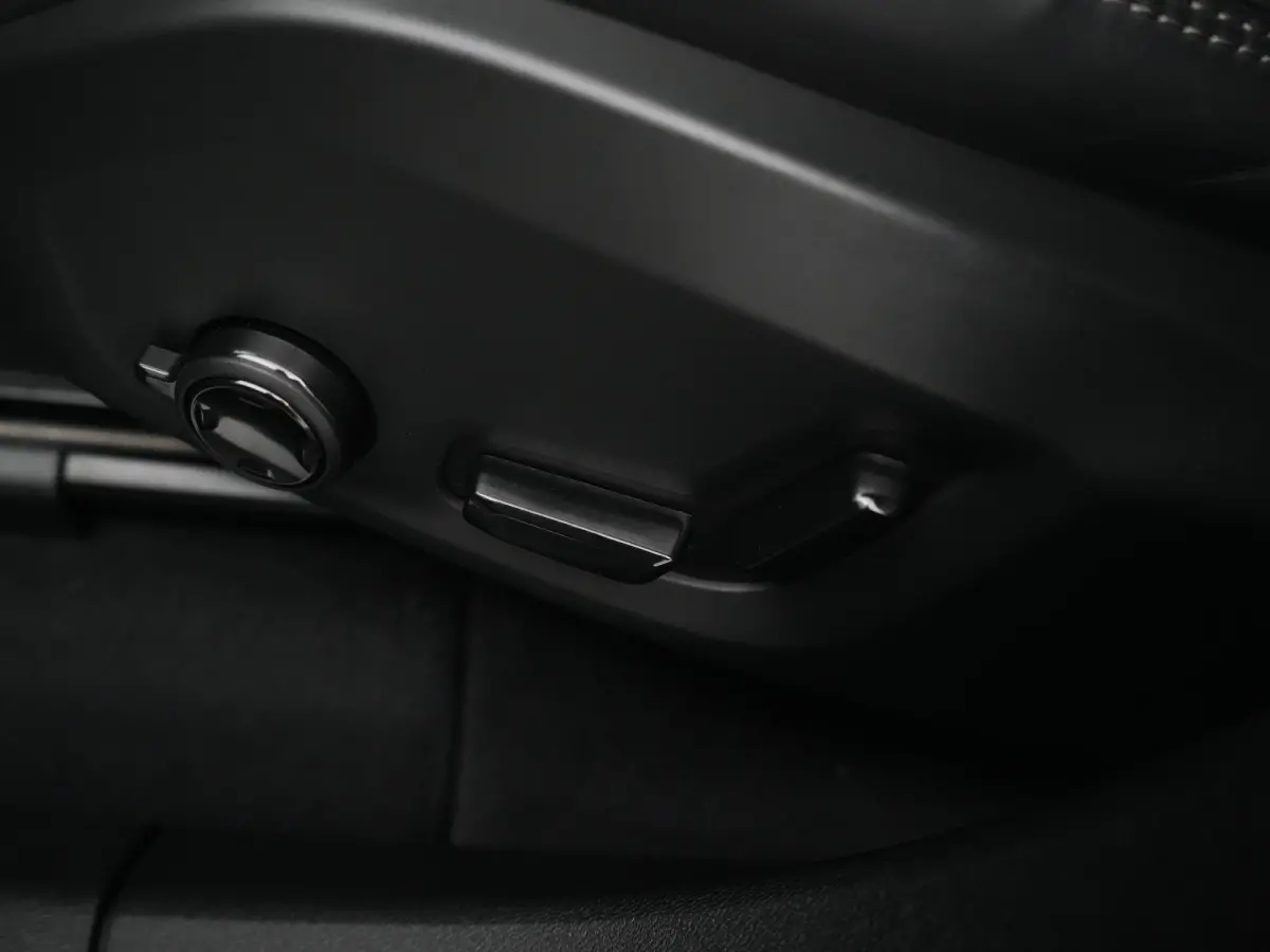 T6 Recharge Plus Black Edition | Head-Up | Nappa | Harman/Kardon | 360° | Panoramadak | Trekhaak | ACC | Stoelventilatie & -verwarming | BLIS