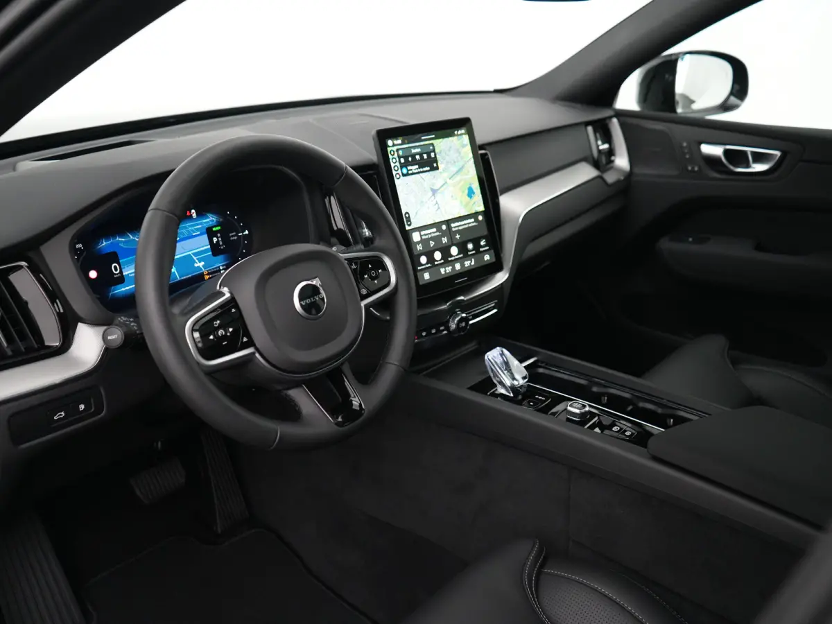 T6 Recharge Plus Black Edition | Head-Up | Nappa | Harman/Kardon | 360° | Panoramadak | Trekhaak | ACC | Stoelventilatie & -verwarming | BLIS