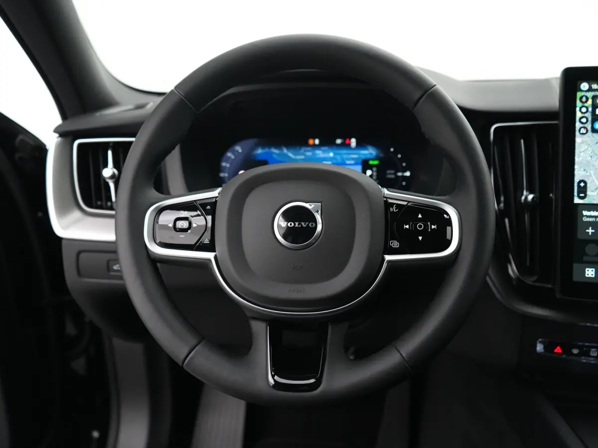 T6 Recharge Plus Black Edition | Head-Up | Nappa | Harman/Kardon | 360° | Panoramadak | Trekhaak | ACC | Stoelventilatie & -verwarming | BLIS