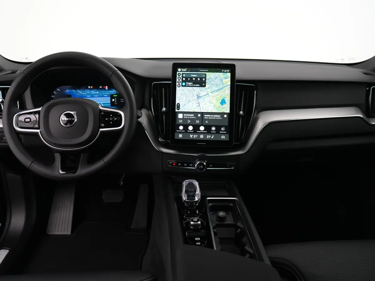 T6 Recharge Plus Black Edition | Head-Up | Nappa | Harman/Kardon | 360° | Panoramadak | Trekhaak | ACC | Stoelventilatie & -verwarming | BLIS