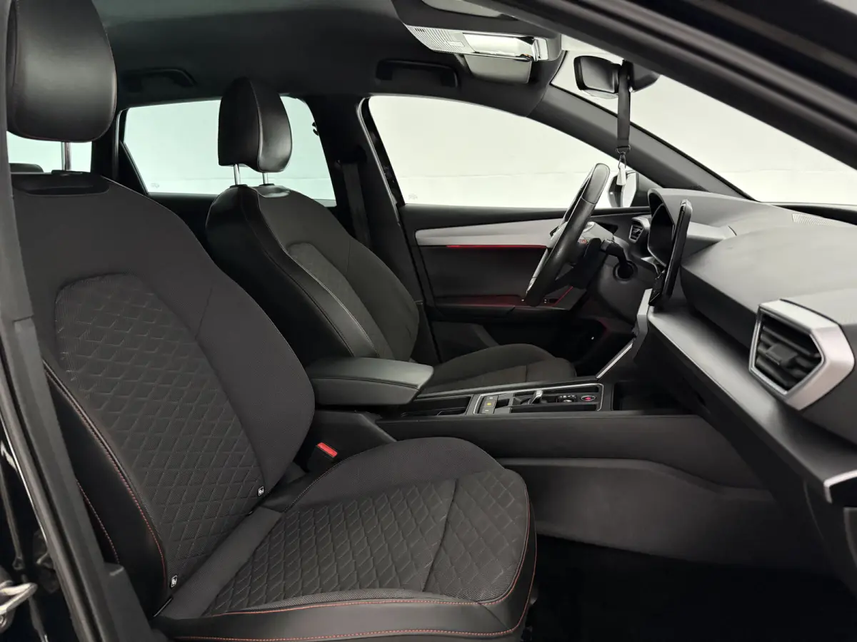 1.4 TSI eHybrid PHEV FR Business Intense | Virtual | Camera | Sfeer | Trekhaak | Carplay | Stoel/Stuurverw.