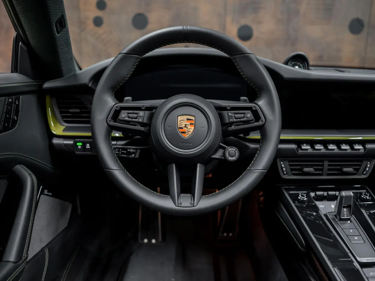 3.6 T-Hybrid Carrera Spirit 70 | Exclusive Manufaktur | Burmester | Lift | InnoDrive | 360° |