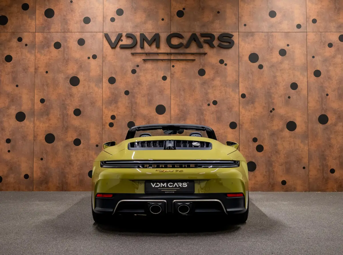 3.6 T-Hybrid Carrera Spirit 70 | Exclusive Manufaktur | Burmester | Lift | InnoDrive | 360° |