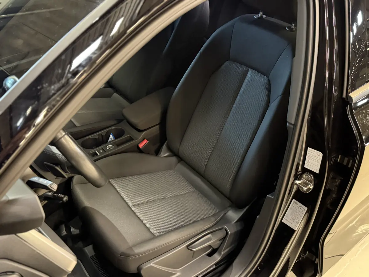 30 TFSI Pro Line | Apple Carplay | LED | Lane assist