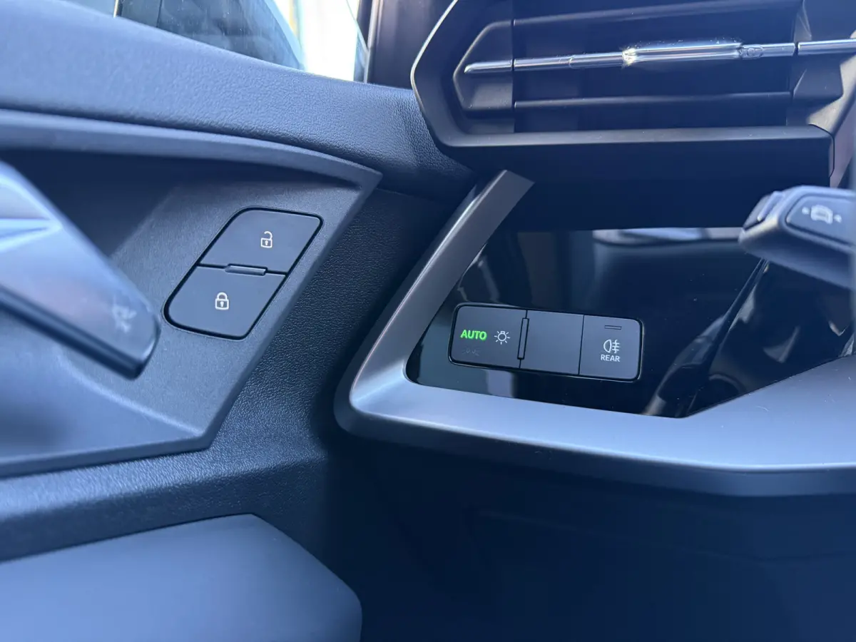 30 TFSI Pro Line | Apple Carplay | LED | Lane assist