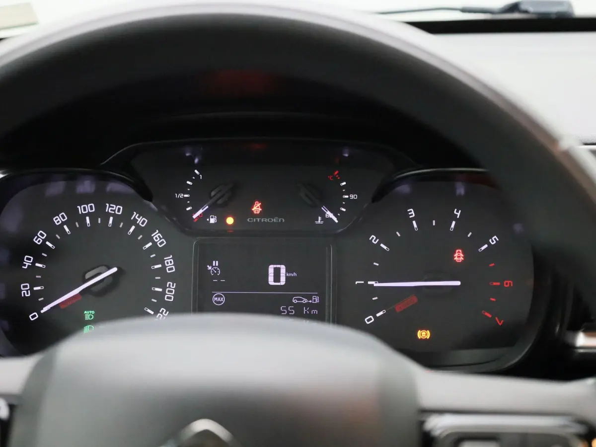 1.2 PureTech Feel | Navigatie | Cruise Control | Climate Control | Apple Carplay/Android Auto |