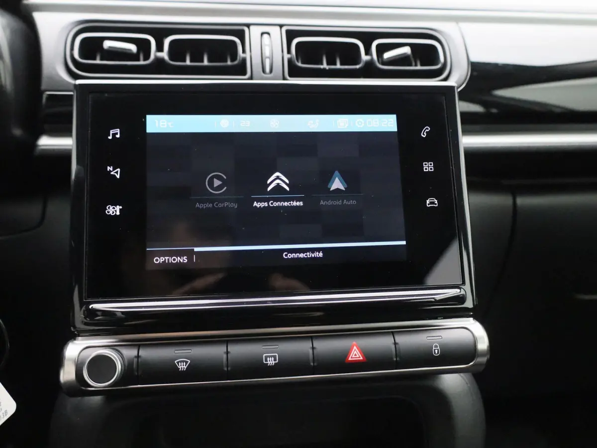 1.2 PureTech Feel | Navigatie | Cruise Control | Climate Control | Apple Carplay/Android Auto |
