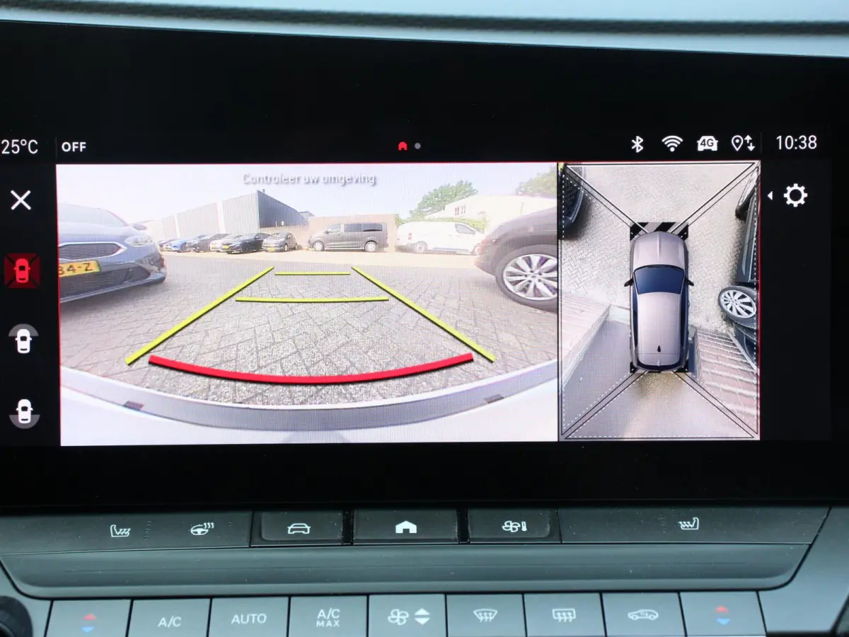 1.2 Automaat GS Line Climate control Adaptive cruise control LED Voorstoelen verwarmd Stuurwiel verwarmd Achteruitrij camera 360* Sfeer verlichting Apple carplay/ Android auto